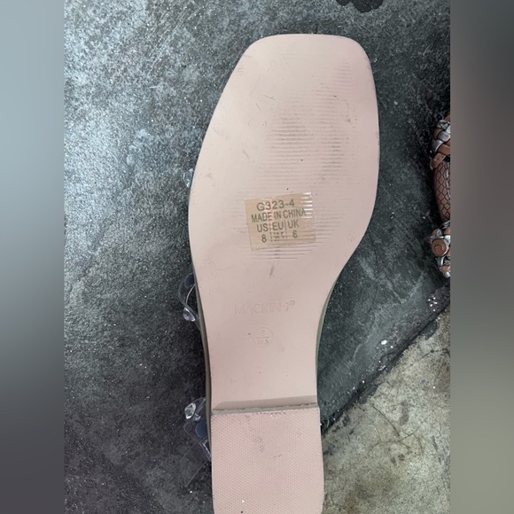 Sparkly clear sandals size 8 - Picture 2 of 4